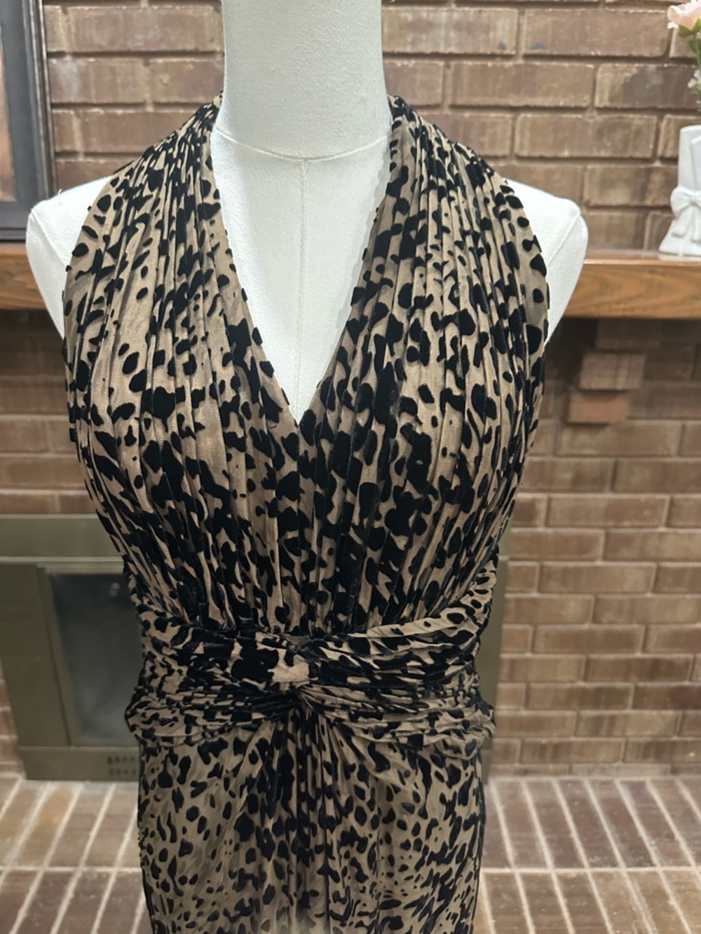 Tadashi Collection Leopard Silk Blend Halter Gown 8 Mob Wife Aesthetic Glam - Picture 3 of 6